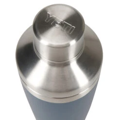 Yeti Coolers INTL RAMBLER COCKTAIL SHAKER NAVY -CampWelt Verkäufe 5638102434 n intl rambler cocktail shaker yeti coolers 24